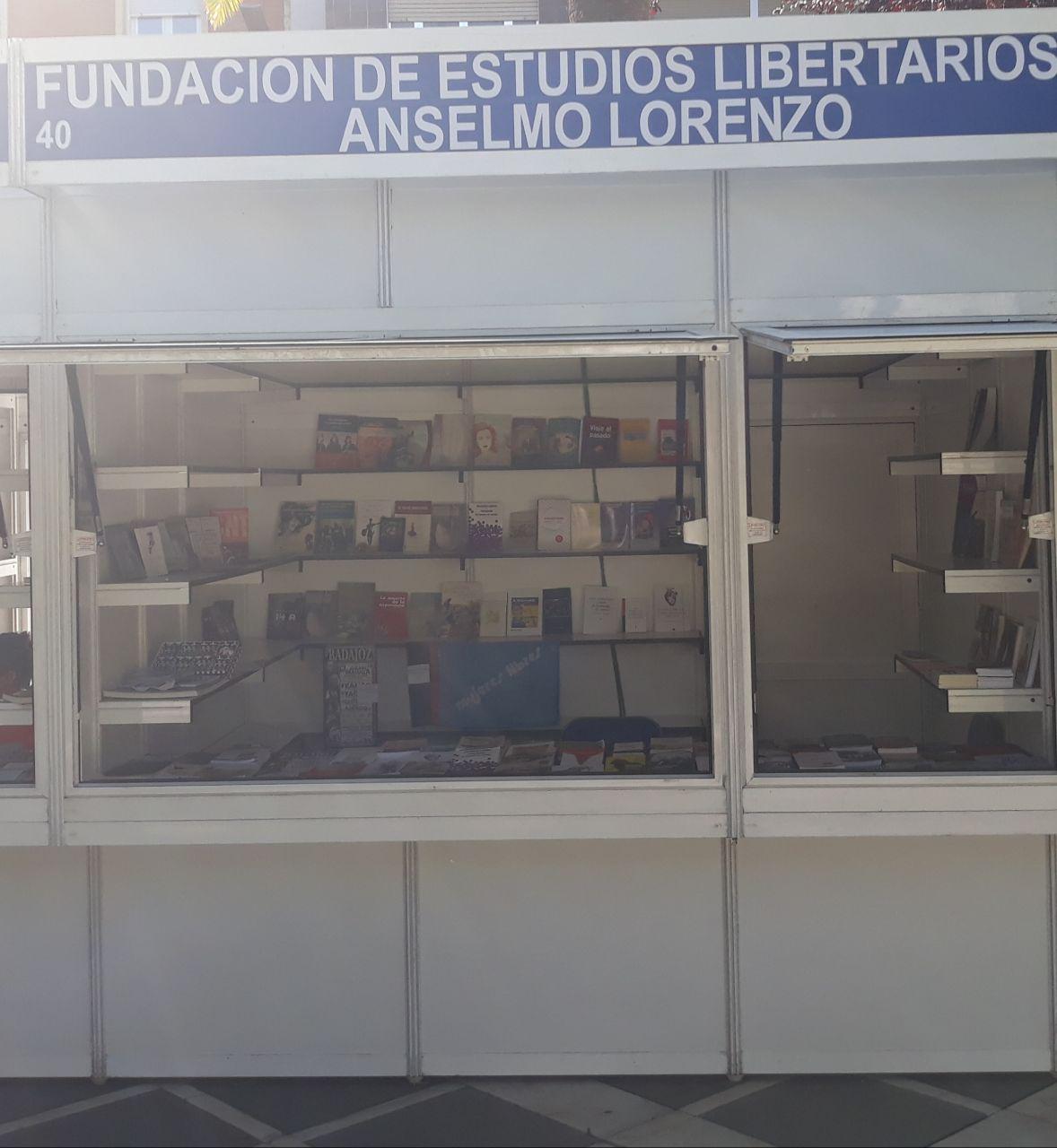 La Fundación Anselmo Lorenzo en la Feria del Libro de Badajoz